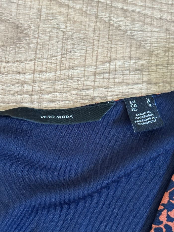 Blouse imprimée à manches longues Vero Moda taille S jamais portée - photo numéro 9