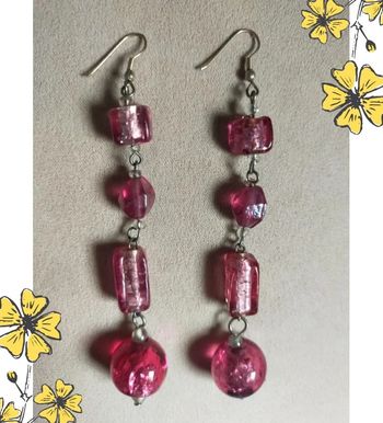 Boucles d’oreilles perles rose fuchsia – Longues, en perles de verre