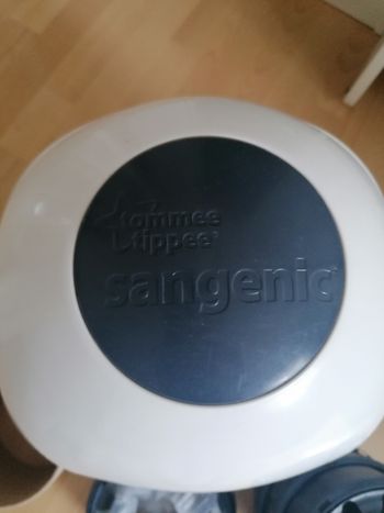 Poubelle à couches
