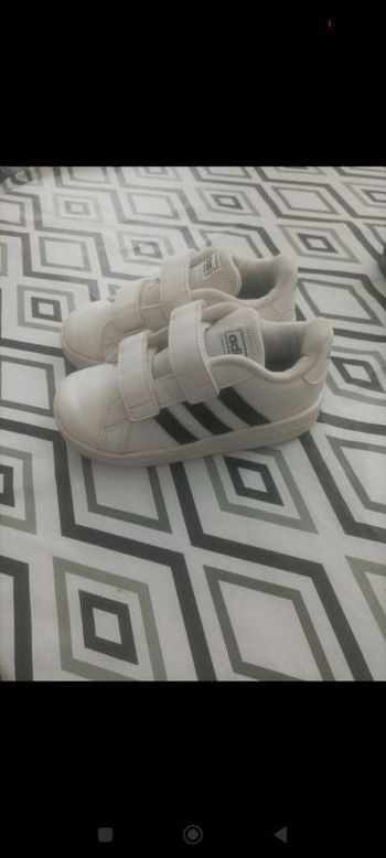 Basket adidas