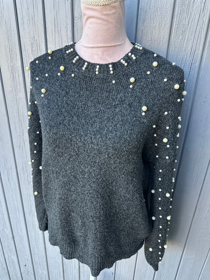 Pull gris à perles - photo numéro 2