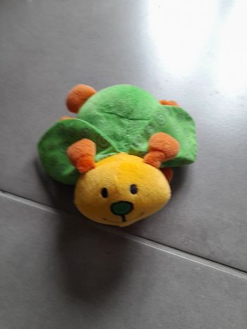 Peluche coccinelle à grelot