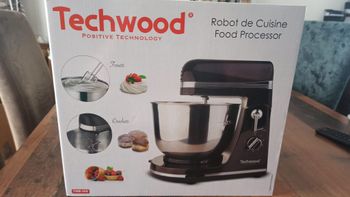 robot de cuisine neuf
