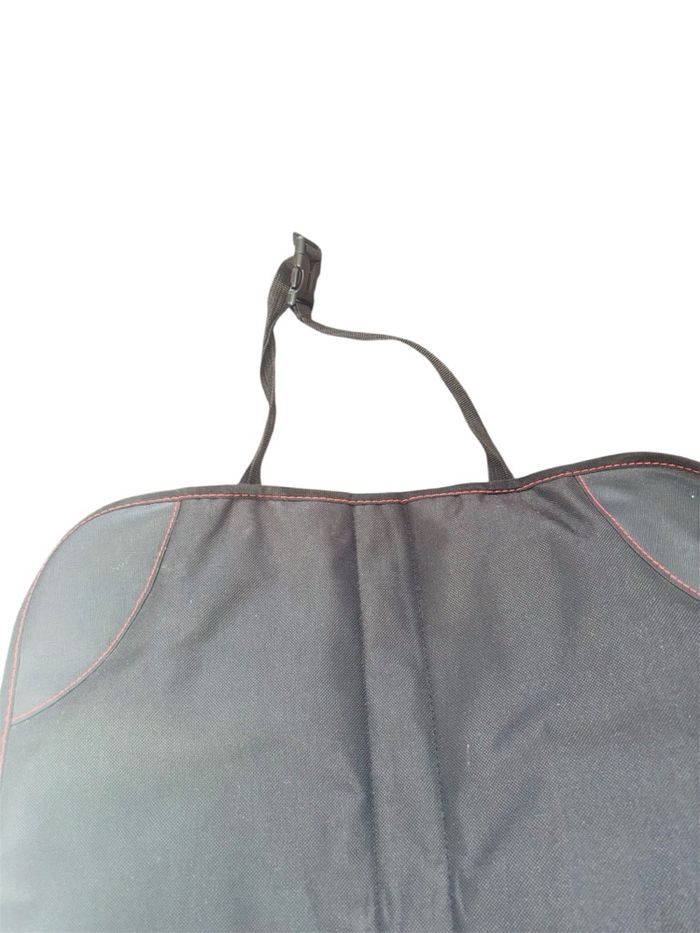 Protège siège auto - photo numéro 2