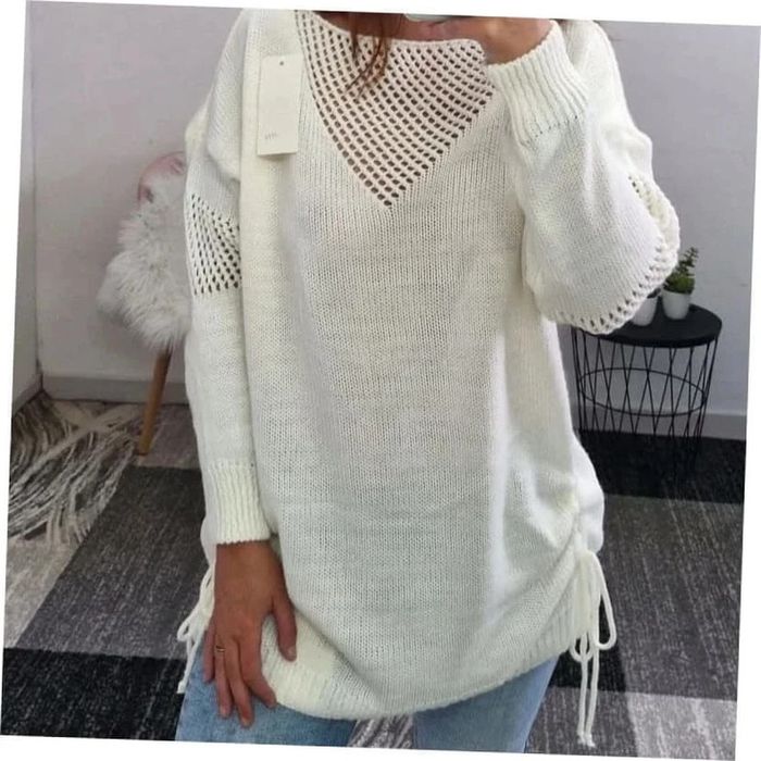 Pull long en maille blanc avec lacets