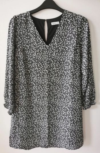 Robe fleurie doublée neuve