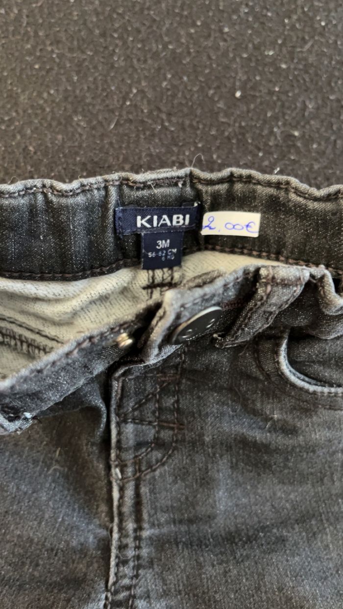 Pantalon 3 mois - photo numéro 4