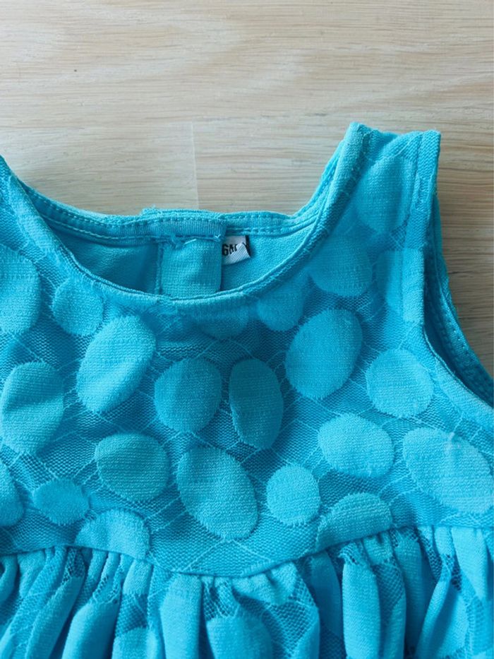Robe 6 mois - photo numéro 2