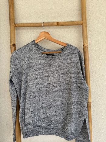 pull gris superdry taille XS