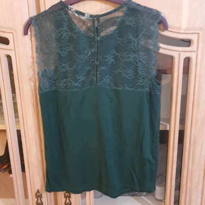 Joli haut NafNaf vert dentelle au dos taille S - photo numéro 5