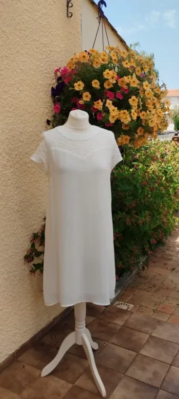 Robe crème 38