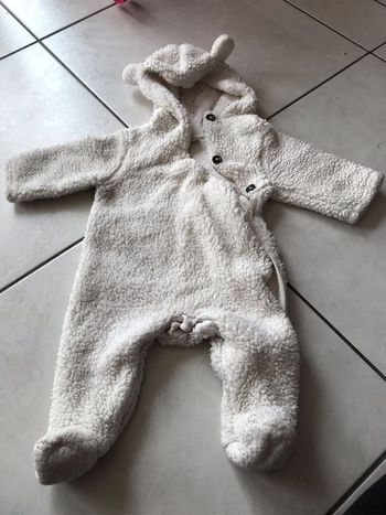 Combinaison polaire tape à l’œil 3 mois