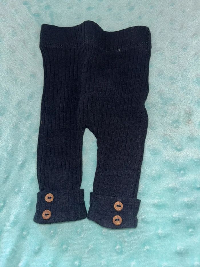 Lot pantalon et legging - photo numéro 3