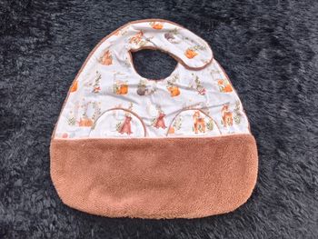 Bavoir animaux lettres foret