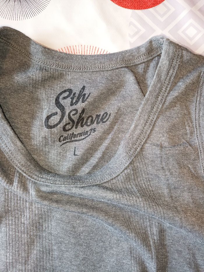 Débardeurs t-shirts sans manche 👨 taille L - photo numéro 3