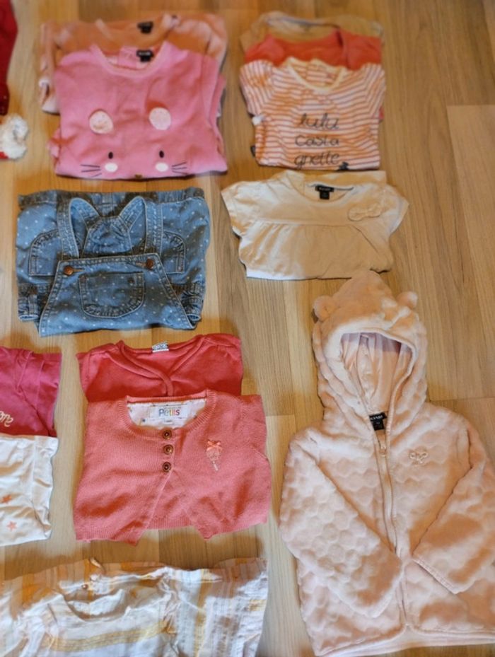 Lot 9 mois fille (23 articles) toutes saisons. - photo numéro 4