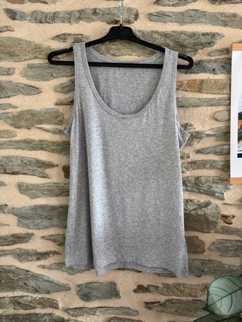 Débardeur gris taille XL neuf