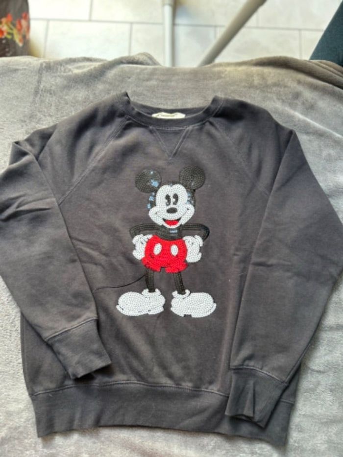 Sweat mickey