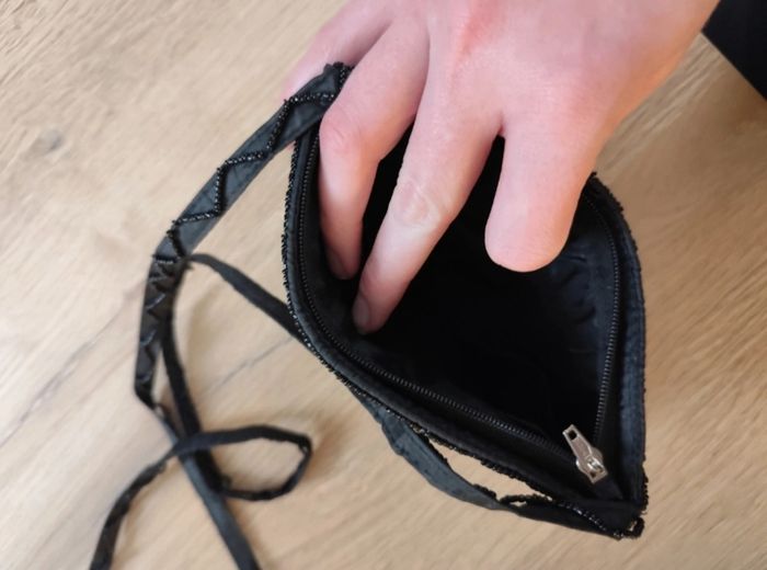 Pochette en perles - photo numéro 3