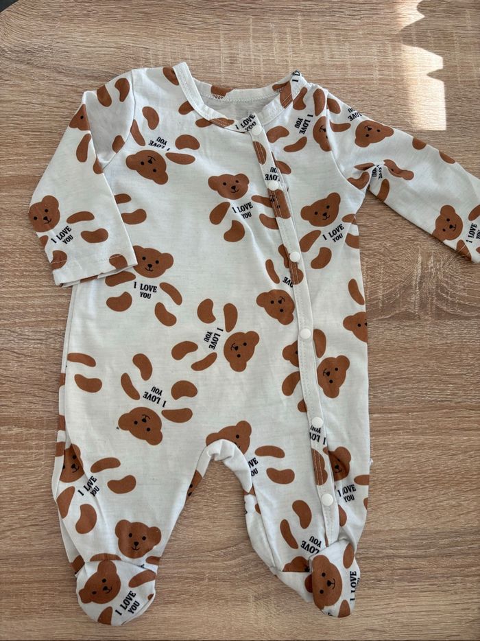 Lot pyjama bébé 1 mois - photo numéro 6