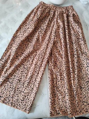 Pantalon jambes larges léopard 6 ans