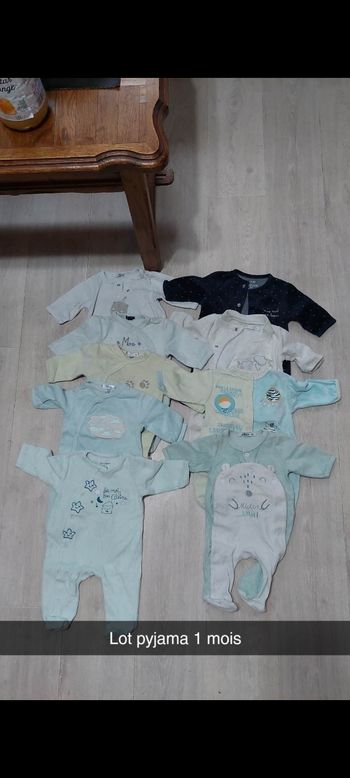 Lots pyjama 1mois