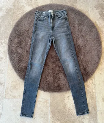Jeans Mango
