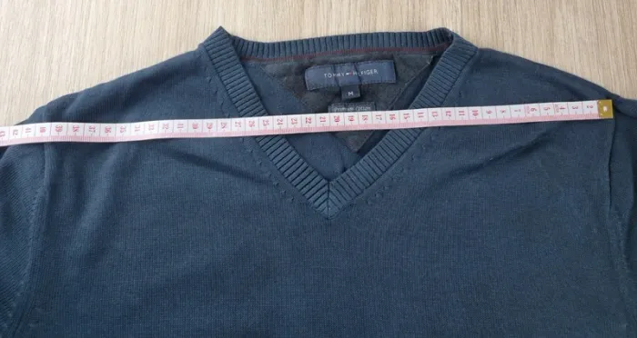 Pull en coll V Tommy Hilfiger bleue Homme Taille XS - photo numéro 4