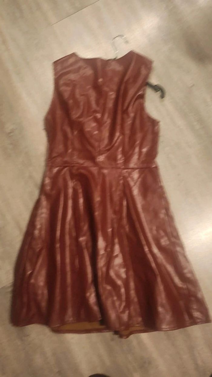 robe 34 - photo numéro 2