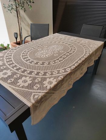 Nappe rectangulaire dentelle