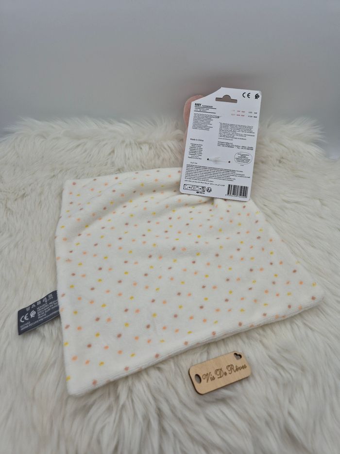 Doudou plat losange Lapin Rose blanc à pois Orchestra - photo numéro 4