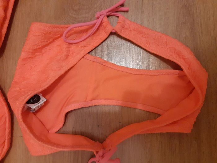 Maillot de bains deux pièces - photo numéro 4
