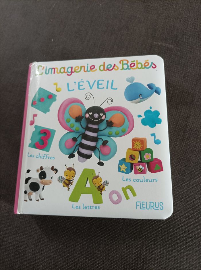 Livre l imagerie des bébés l éveil