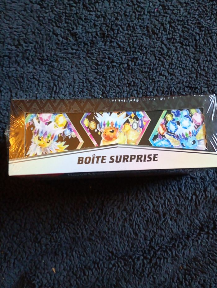 Boîte Surprise Pokémon Évolutions Prismatiques – Écarlate & Violet – Neuve scellée - photo numéro 4