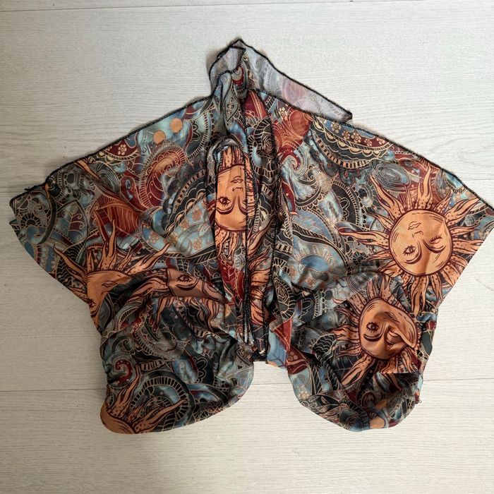 bustier multicolore aux motifs solaires et psychédéliques. - photo numéro 10