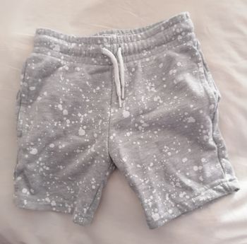 Short 2/3 ans