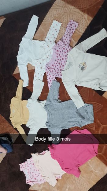 Vêtement fille 3 mois