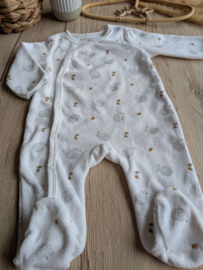🌸 pyjama 3 mois - photo numéro 2