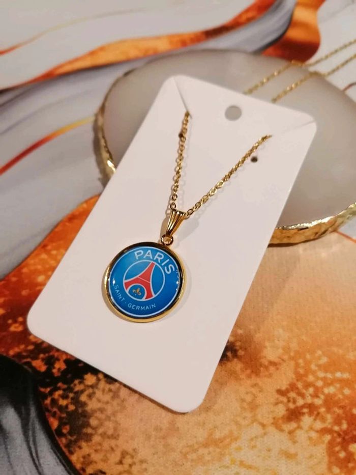 Collier - photo numéro 2
