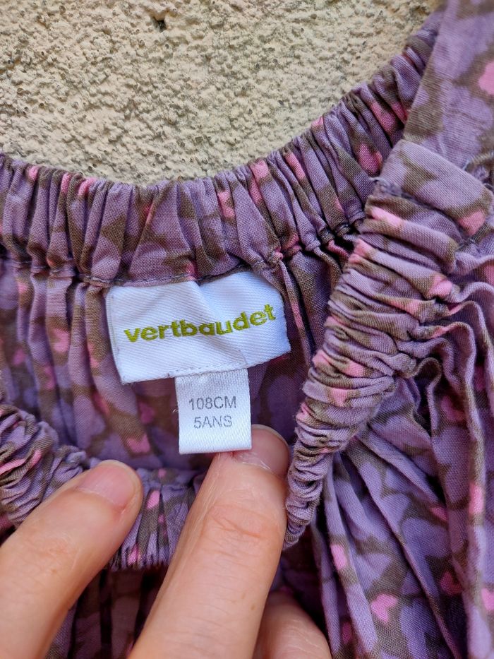 Robe violette Vertbaudet taille 5 ans - photo numéro 3