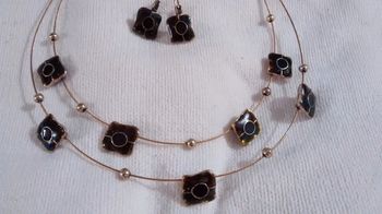 Parure bijou collier boucles d'oreilles