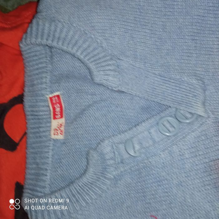 Lot hauts 6 ans - photo numéro 3