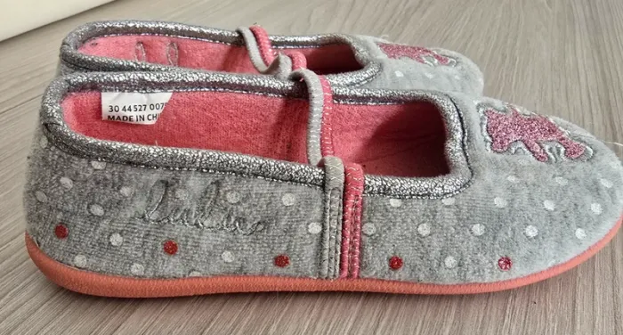 Chaussons taille 31 - photo numéro 2