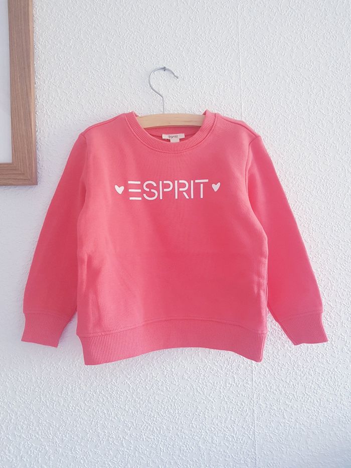 Esprit - Ensemble sweat manches longues + short - Neuf avec étiquette ! (3 ans) - photo numéro 2