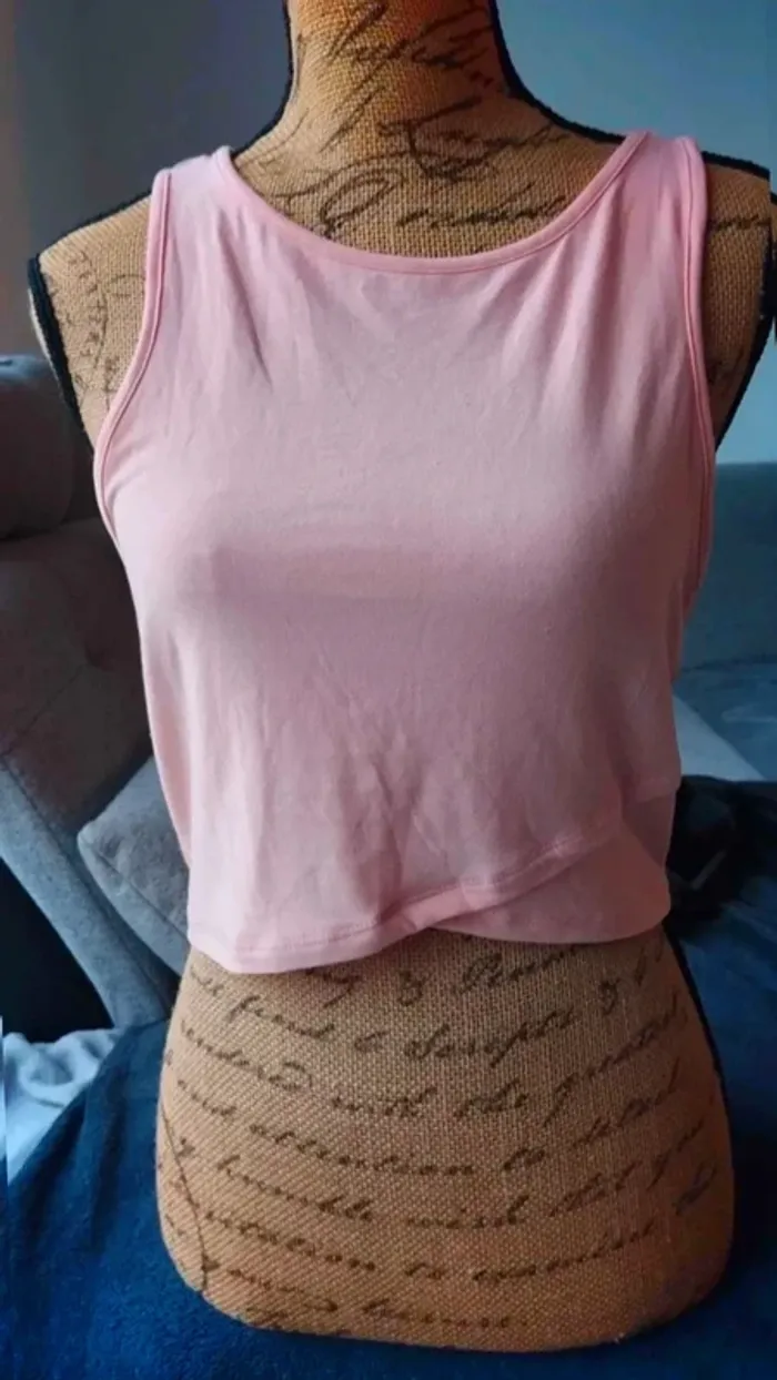 Débardeur rose taille xl  court ardene  basic