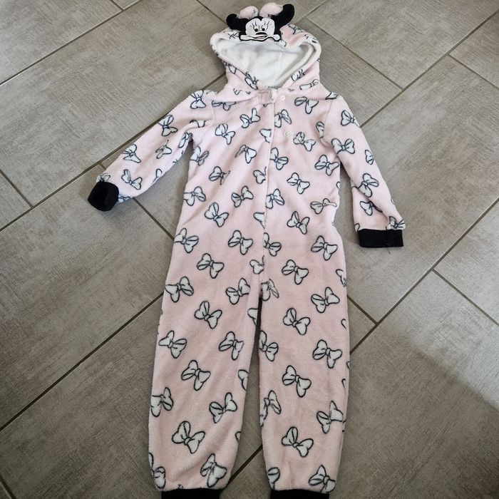 Combi pyjama minnie 6-8 ans