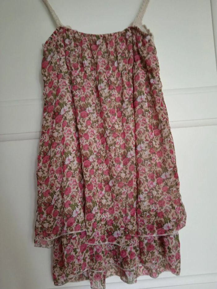 Débardeur fleurs et crochet - photo numéro 5