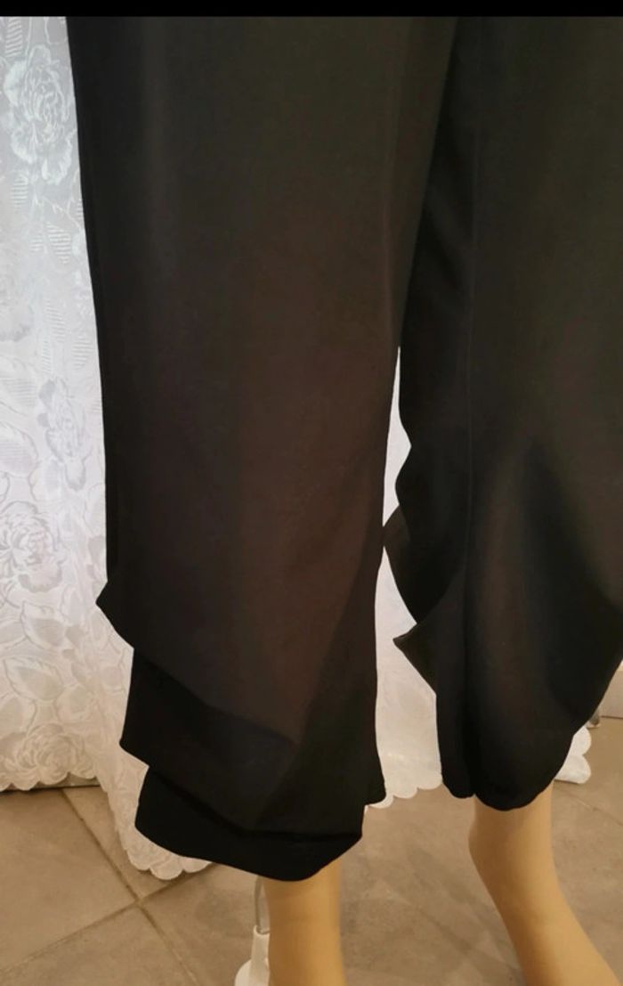 Pantacourt. Noir. Taille 36.La Mode est à vous - photo numéro 2
