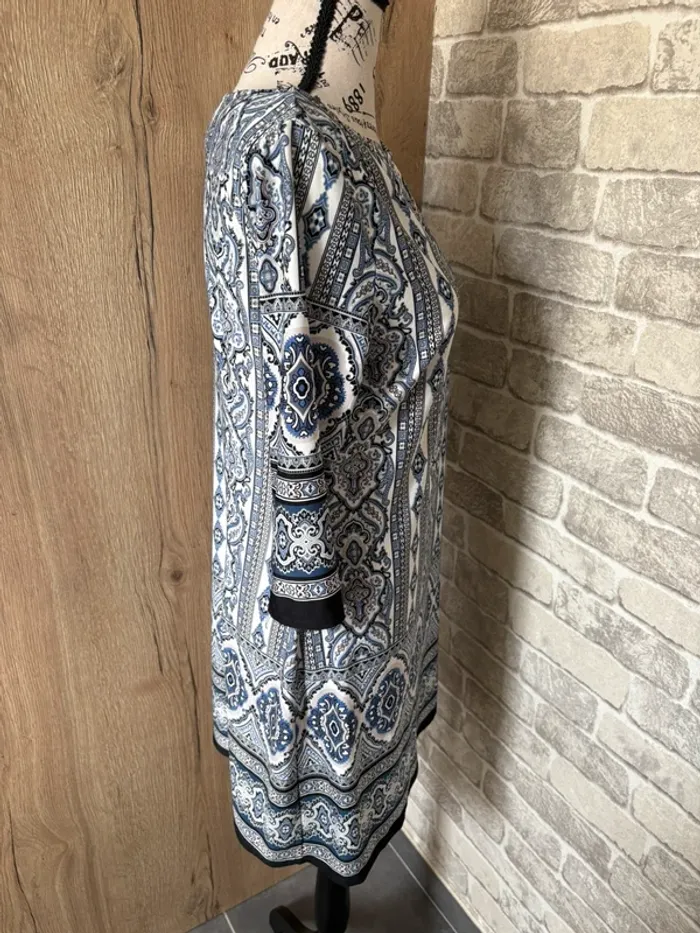 Robe fluide taille 38 - photo numéro 4