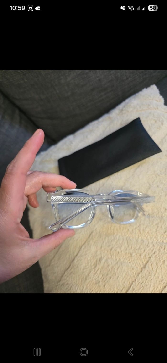 Lunette solaire bleu - photo numéro 3